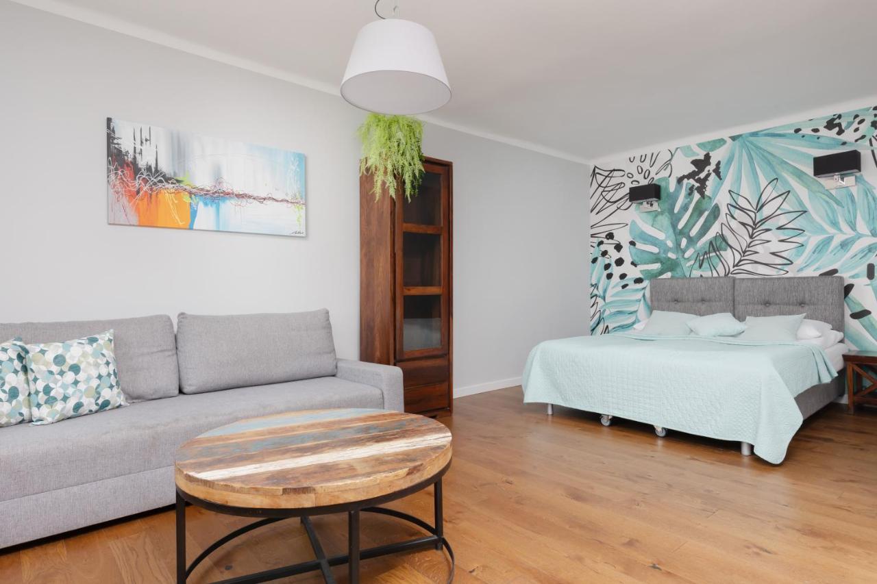 City Center Aparthotel Chmielna By Noclegi Renters Varşova Dış mekan fotoğraf